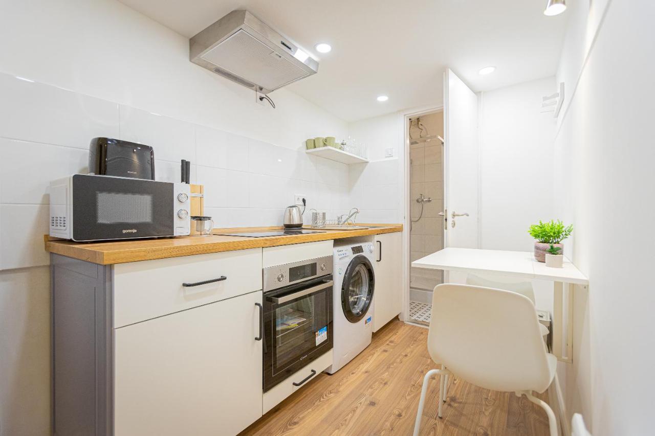 2 Bedroom Apartment In The Dob Street, Emerald Budapeszt Zewnętrze zdjęcie