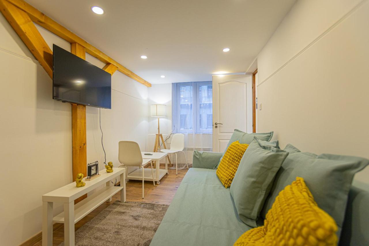 2 Bedroom Apartment In The Dob Street, Emerald Budapeszt Zewnętrze zdjęcie
