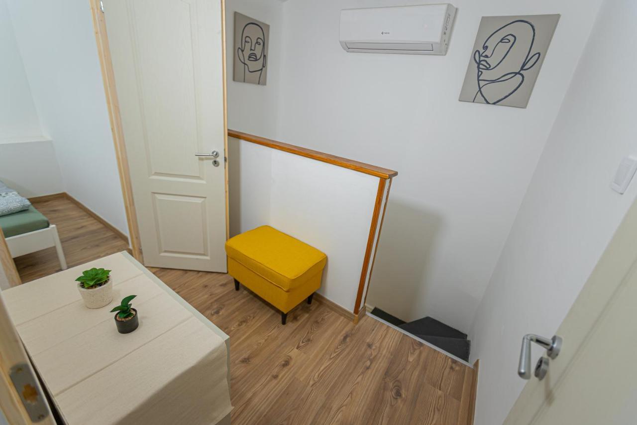 2 Bedroom Apartment In The Dob Street, Emerald Budapeszt Zewnętrze zdjęcie